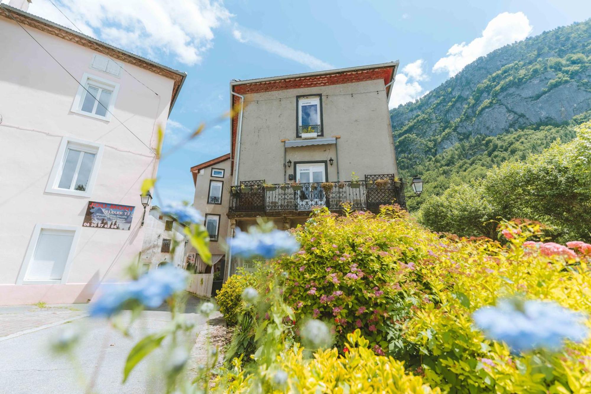 Hostel Eau Berges Val-de-Sos Exterior foto